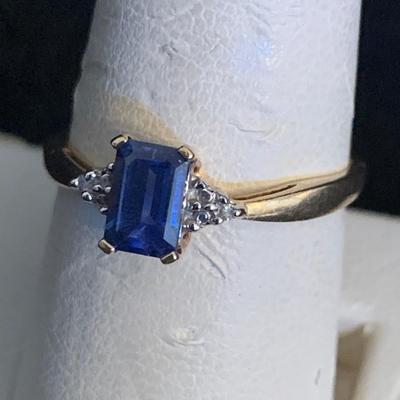10K Gold Ring with Emerald Cut Sapphire (MB-HS)