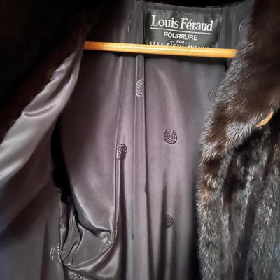 Louis FÃ¨raud Fur Coat Size 6 (E-MG)