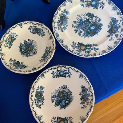 Masonâ€™s Blue Heritage England China Platter Plates Lot