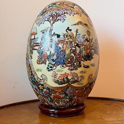 Large Asian Porcelain Egg On Stand ~ 12.5