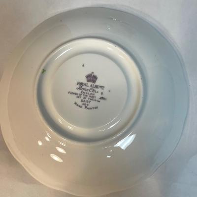 Royal Albert Bone China, Tea Cup and Saucer, Daisy Pattern