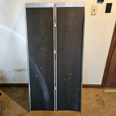 Portable Wheel Chair Ramp  (LG-JS)