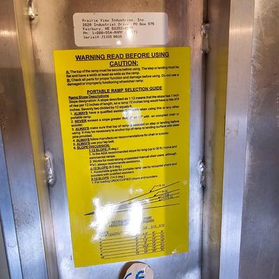 Portable Wheel Chair Ramp  (LG-JS)