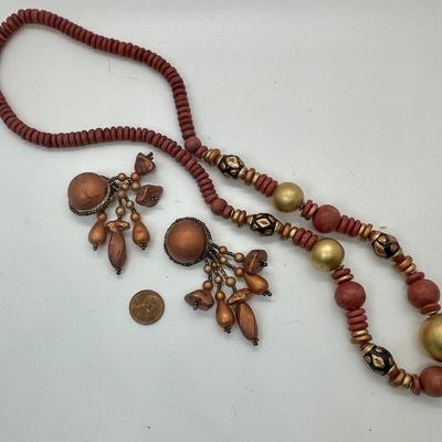 2 pc set necklace & earrings