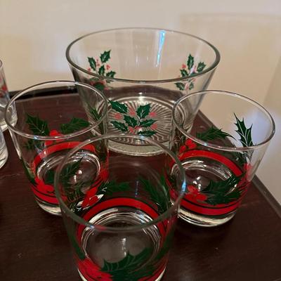 Christmas glassware lot
