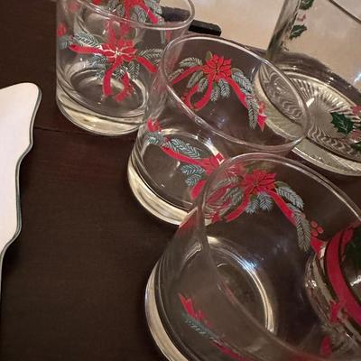 Christmas glassware lot