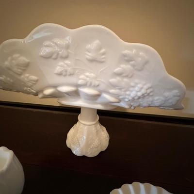 milkglass lot