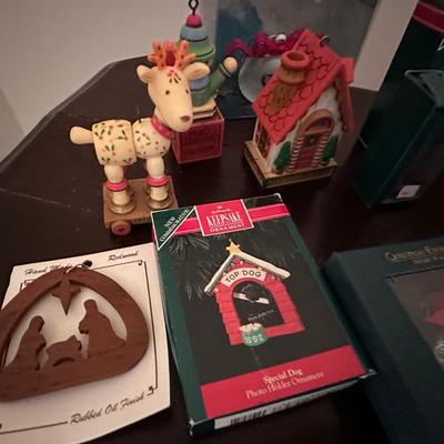 collectable Christmas ornament lot