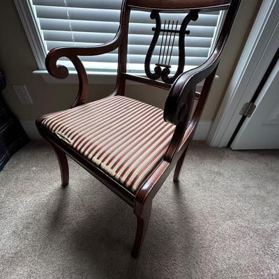 Lyre back dining chair