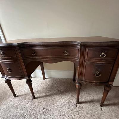 vintage vanity