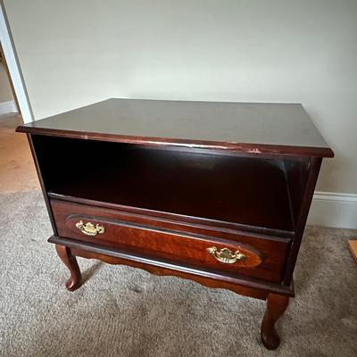 queen anne style tv stand
