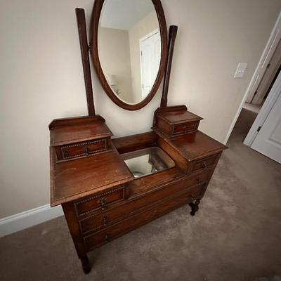 antique vanity