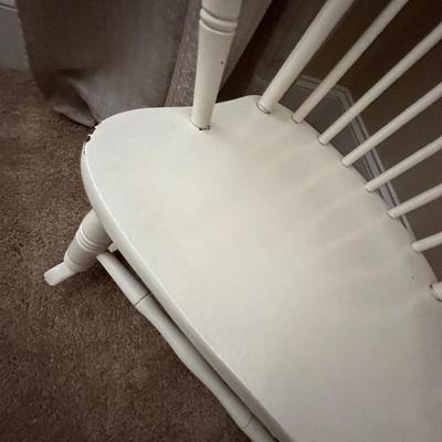 white vintge rocking chair