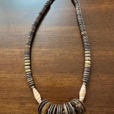 costume jewelry necklace lot