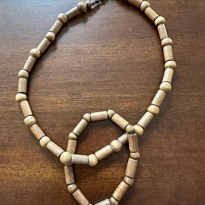 costume jewelry necklace lot