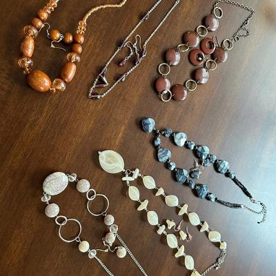 neckalce/earring lot