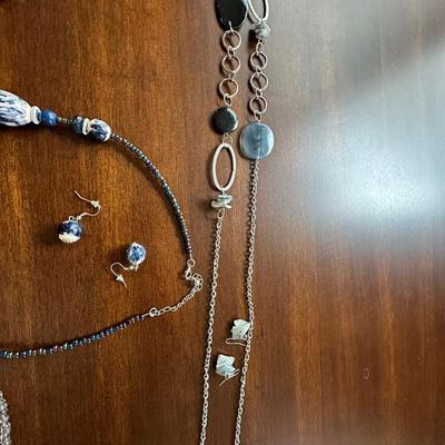 necklace /earring lot