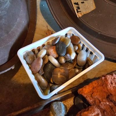 Landscape Rocks, Pebbles & Bricks (LG-JS, BP-JS)