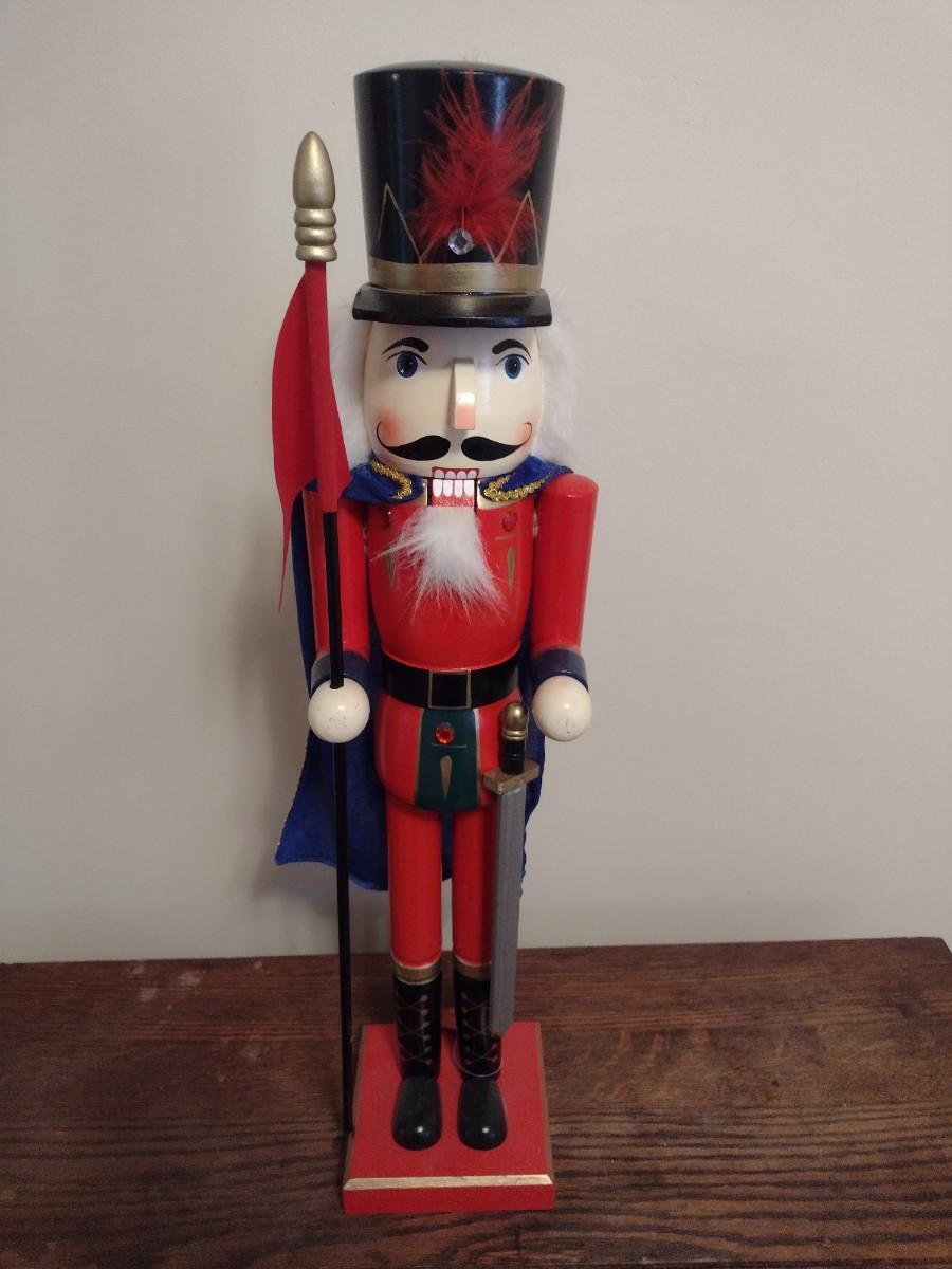 Large Wood Castle Guard Nutcracker 24"