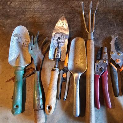 Gardening Tools & Accessories (LG-JS)