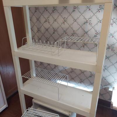 Shelving and Pantry Storage (L-BBL)