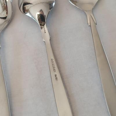 Oneida Flatware (K-BBL)