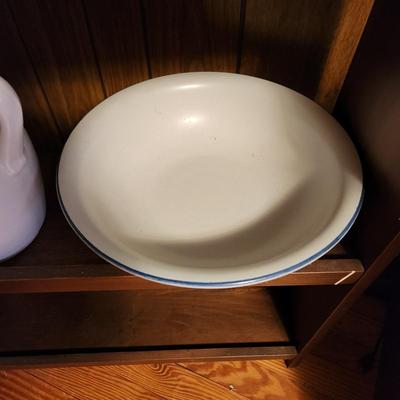 9 Pieces Pfaltzgraff Yorktowne TeaPot Cream Sugar Water Pitcher Plates Bowl