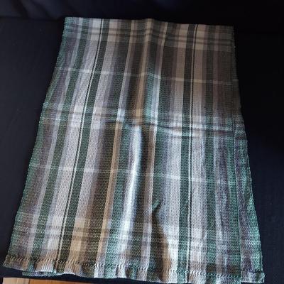 Vintage Tablecloths, Napkins and Table Runners (DR-BBL)