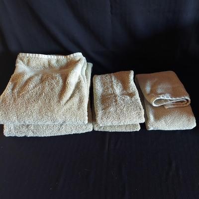 Bath Towels (UO-BBL)