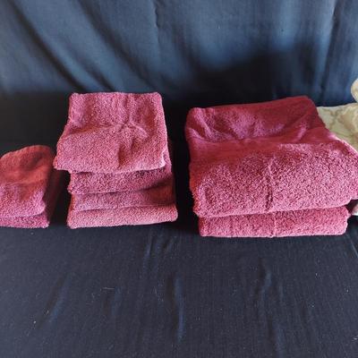 Bath Towels (UO-BBL)