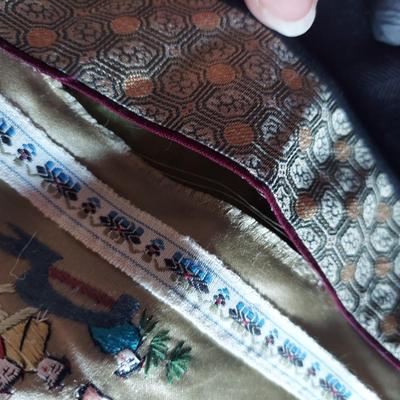 East Asian Style Decor (LR-BBL)