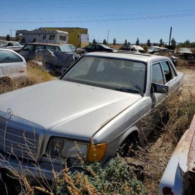 #632 â€¢ 1987 Mercedes-Benz 560 sel
