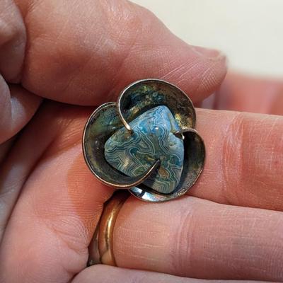 Beautiful Sterling and Dyed Agate Stone
