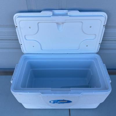 COLEMAN XTREME MARINE COOLER AND A SOFT SIDED INSULATED TOTE
