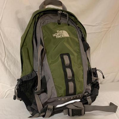 The North Face Green Hot Shot Backpack (BO-KW)