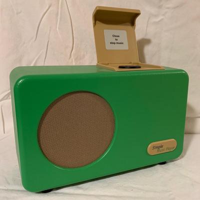 Simple Music Player for Dementia and Alzheimerâ€™s (BO-KW)