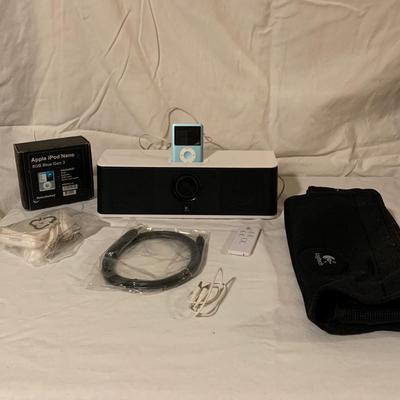 iPod Nano with Logitech Portable Speaker (BO-KW)