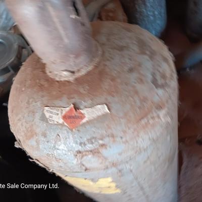 Liquified Petroleum gas cylinder 4' tank
