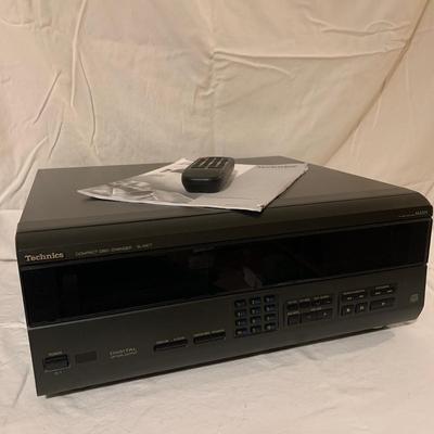 Technics SL-MC7 Disc Changer with Remote (LG-KW)