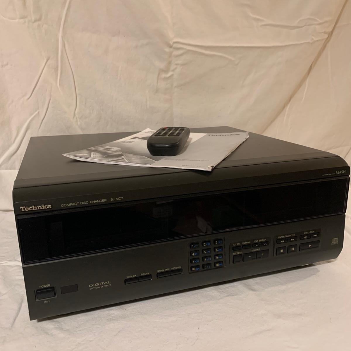 Technics SLMC7 Disc Changer with Remote (LGKW)