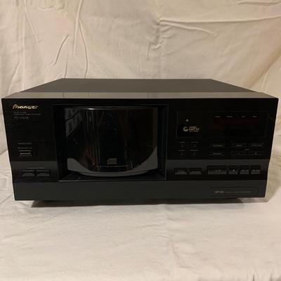 Pioneer PD-F908 Compact Disc Player with Remote (LG-KW)