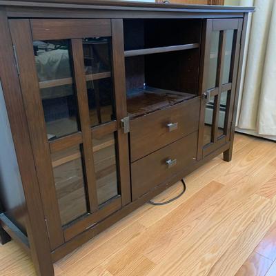 Mission Style Media Stand with Glass Doors (MB-KW)