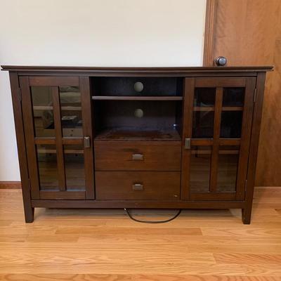 Mission Style Media Stand with Glass Doors (MB-KW)