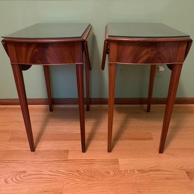 Two Federal Style Mahogany Side Tables (UO-KW)