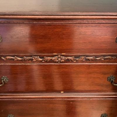 Mahogany Chest on Chest (MB-KW)