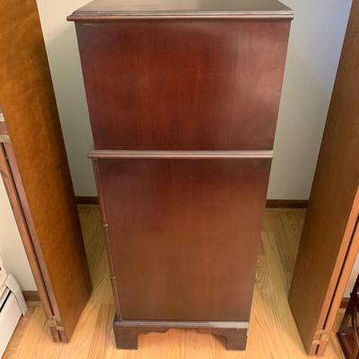 Mahogany Chest on Chest (MB-KW)