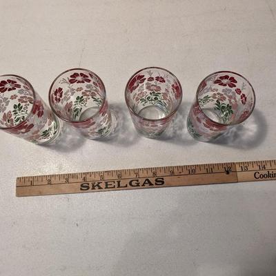 Set of Cute Vintage Juice Glasses