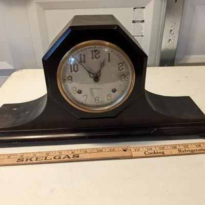 1920's New Haven 8-Day Tambour Mahogany Mantle Clock - Antique Key Driven Clock