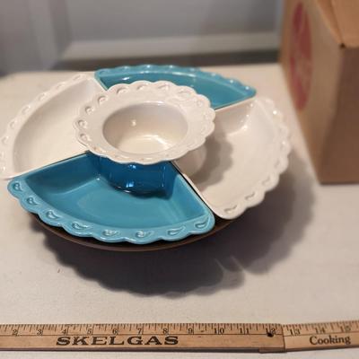 NIB! MCM Doranne of California Turquoise and White Lazy Susan Serving Tray
