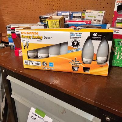 Large Assortment of Light Bulbs (G1-JS)